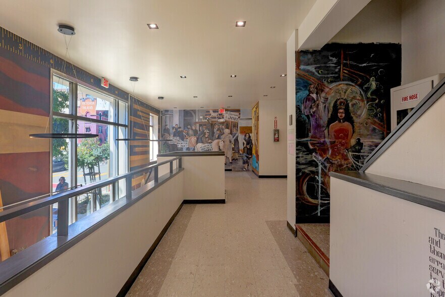 More Photos Of 2940 16th St, San Francisco Loft Creative Space For Lease