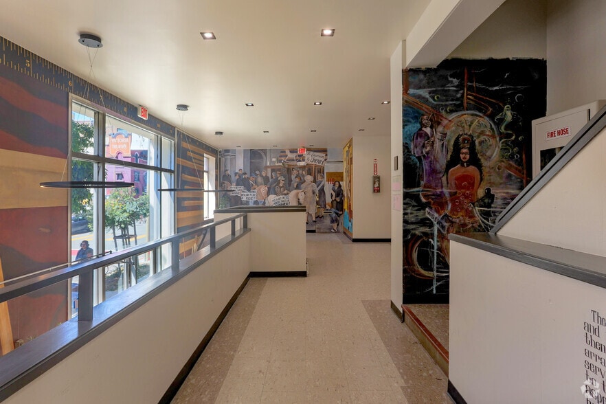 More Photos Of 2940 16th St, San Francisco Loft Creative Space For Lease