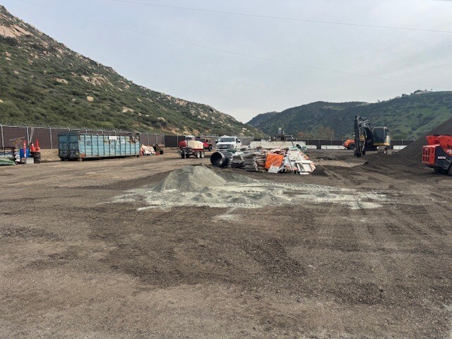 More Photos Of 15260 Willow Rd, Lakeside Contractor Storage Yard For Lease