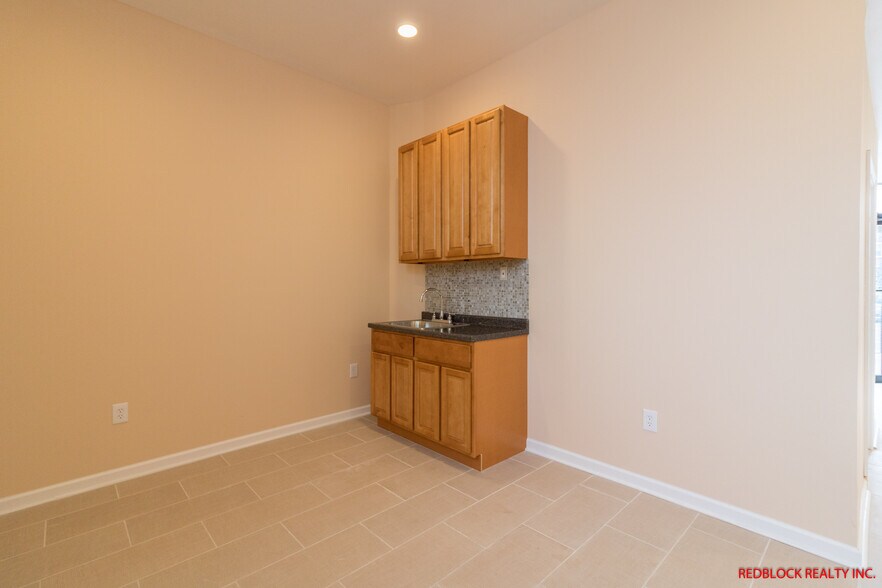 More Photos Of 6812 Ogontz Ave, Philadelphia Freestanding For Sale