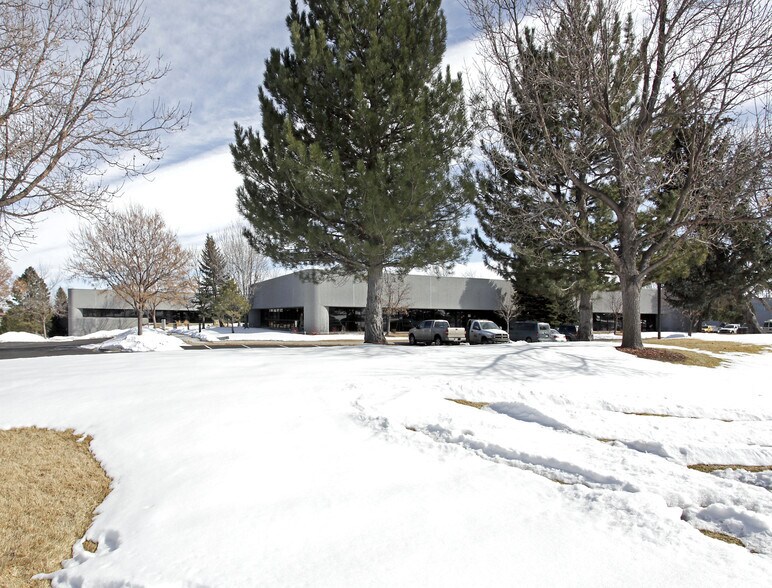 More Photos Of 6912 S Quentin St, Centennial Light Distribution For Lease