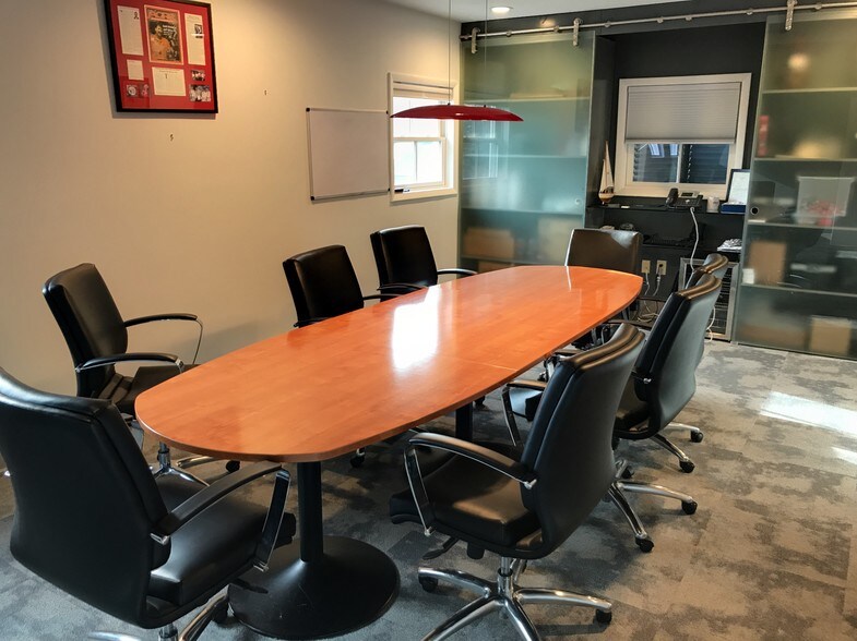 More Photos Of 1407 Stuart Engals Blvd, Mount Pleasant Office For Lease