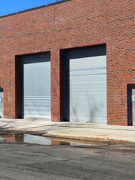 More Photos Of 394 South Ave, Staten Island Warehouse For Lease