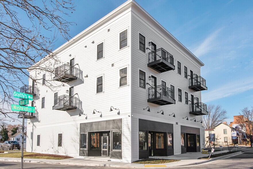 Primary Photo Of 123 S Washington St, Easton General Retail For Lease