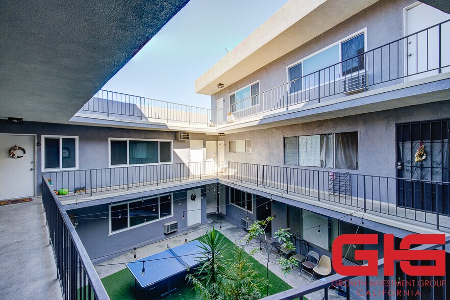 More Photos Of 770 N Hill Pl, Los Angeles Apartments For Sale