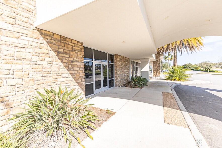 More Photos Of 5431 E State Road 44, Wildwood Medical For Lease