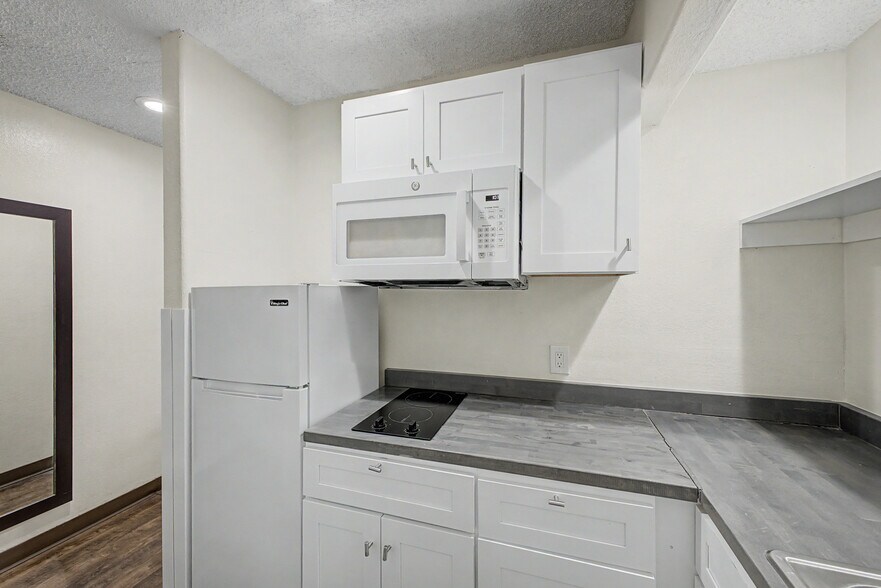 More Photos Of 5251 S Julian Dr, Tucson Apartments For Sale