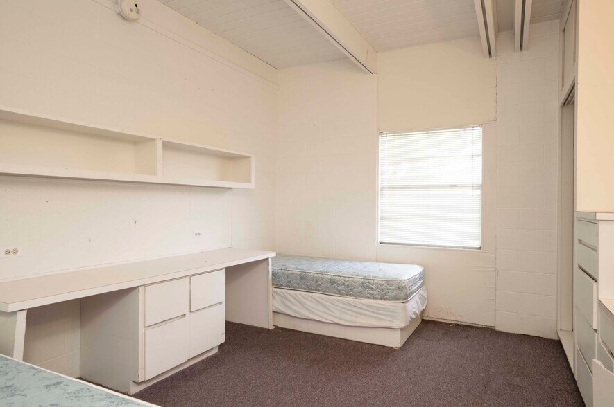 More Photos Of 1214 S Bridge Ave, Weslaco Schools For Sale