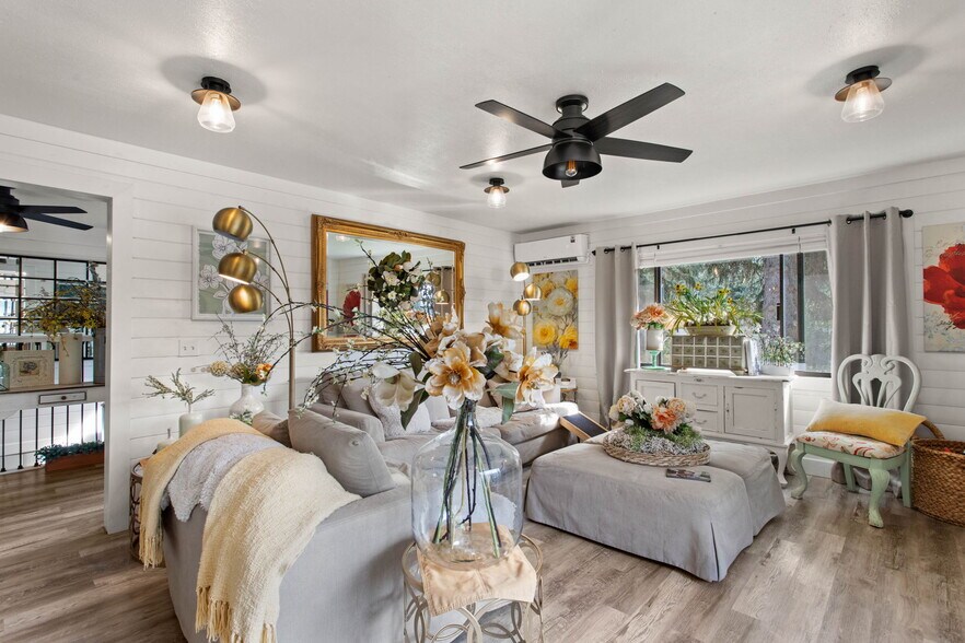 More Photos Of 1521 Willms Rd, Elk Lodge Meeting Hall For Sale