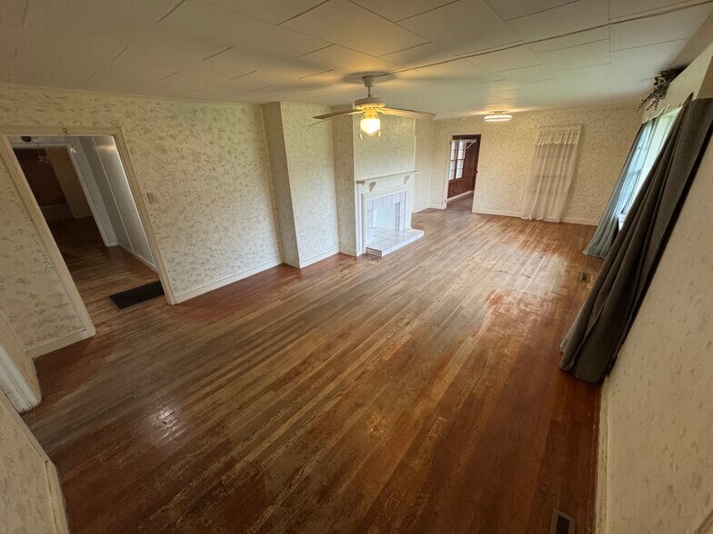 More Photos Of 1616 E Park Ave, Valdosta Multifamily For Sale