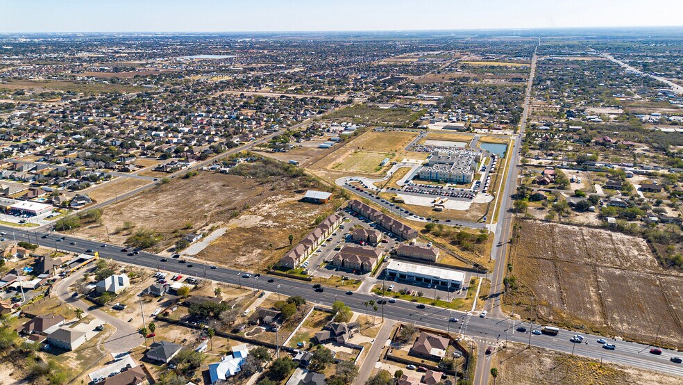 More Photos Of 2301 W Mile 3 Rd, Mission Flex For Sale