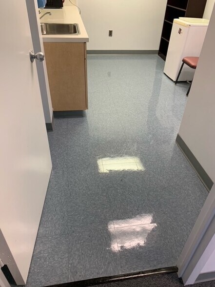 More Photos Of 7610 Carroll Ave, Takoma Park Medical For Sale