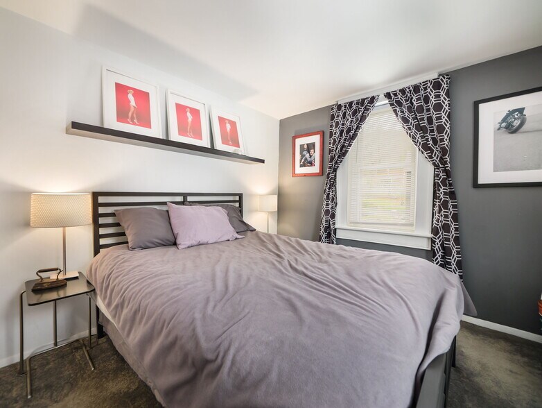 More Photos Of 553 County Road 94, Hankins Restaurant For Sale