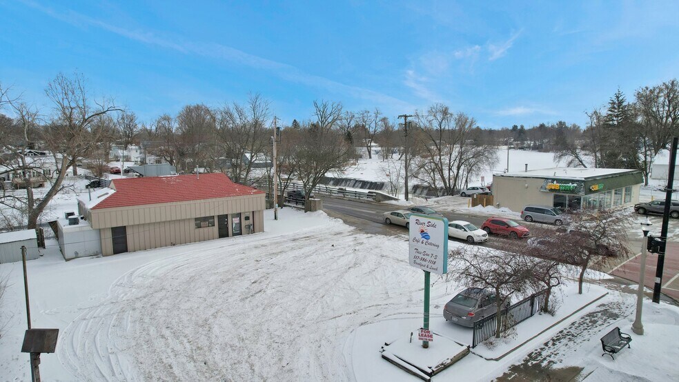 More Photos Of 323 S Main St, Eaton Rapids Freestanding For Sale