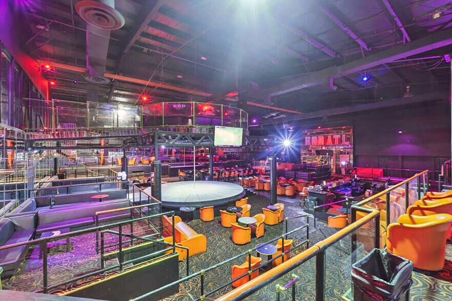 More Photos Of 4730 Frontage Rd, Forest Park Bar For Sale