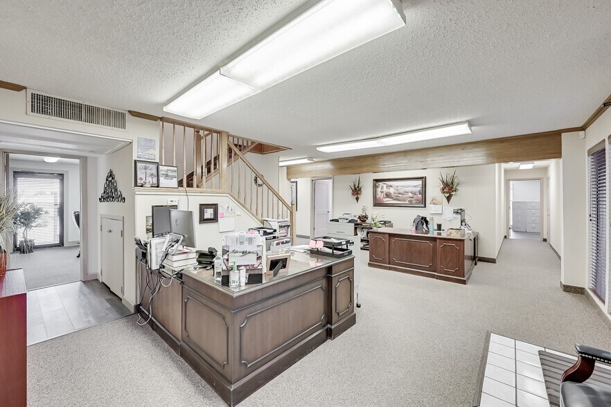 More Photos Of 1400 N Cooper St, Arlington Medical For Lease