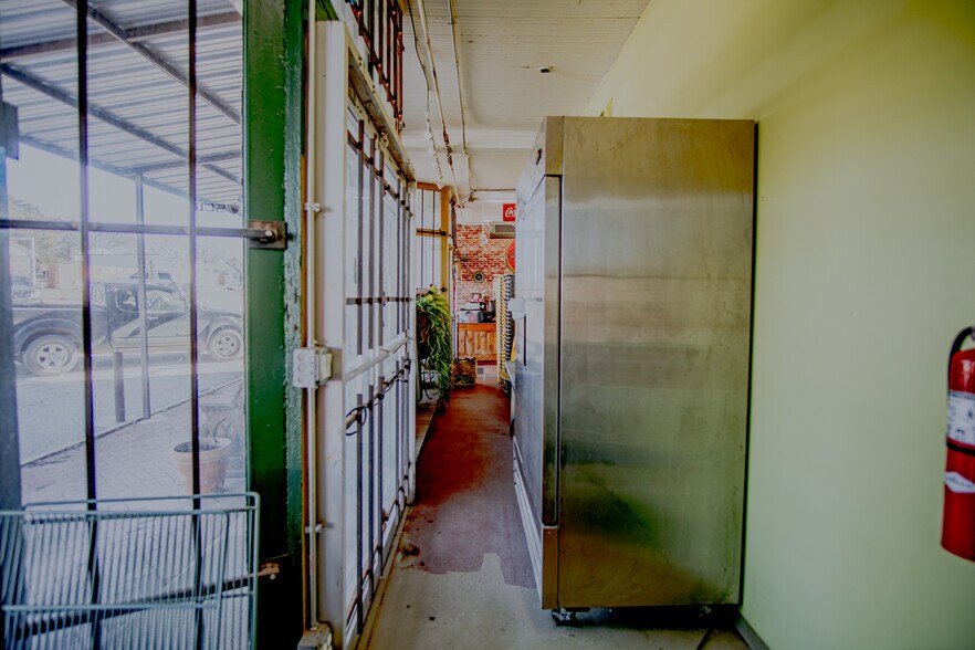 More Photos Of 103 N. Clarady, Wanette Industrial For Sale