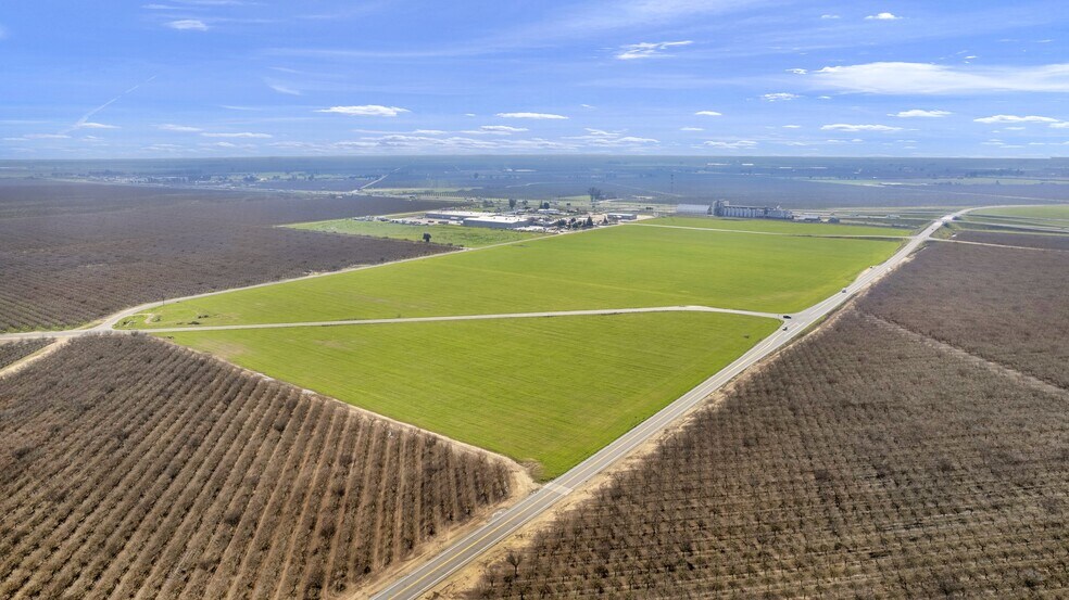 More Photos Of 20200 Fairmead blvd, Madera Land For Sale