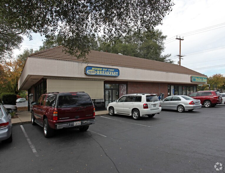 More Photos Of 8800 Greenback Ln, Citrus Heights Unknown For Lease