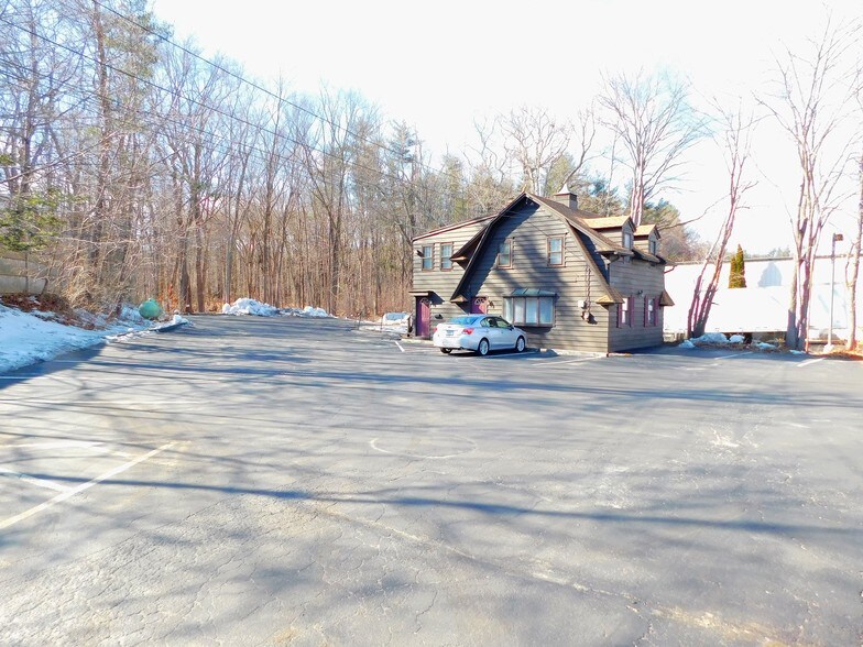 More Photos Of 171 Main St, Monroe Restaurant For Sale