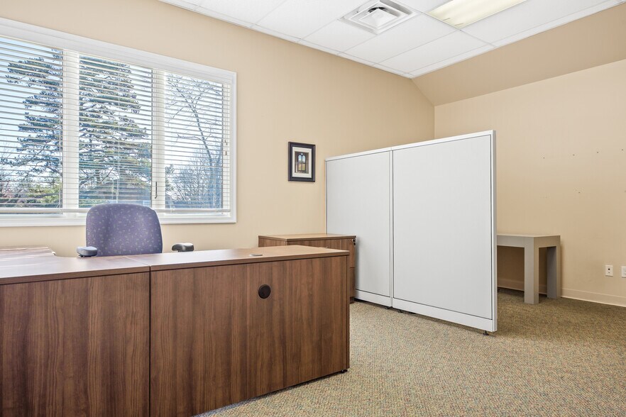 More Photos Of 1117 E Landis Ave, Vineland Office Residential For Lease