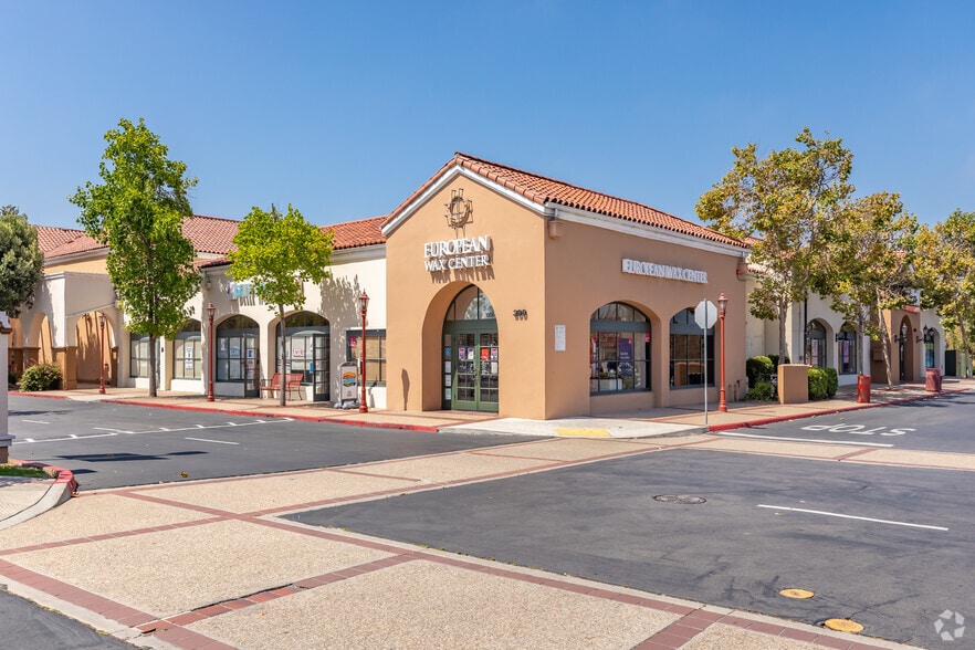 More Photos Of 390 E H St, Chula Vista Unknown For Lease