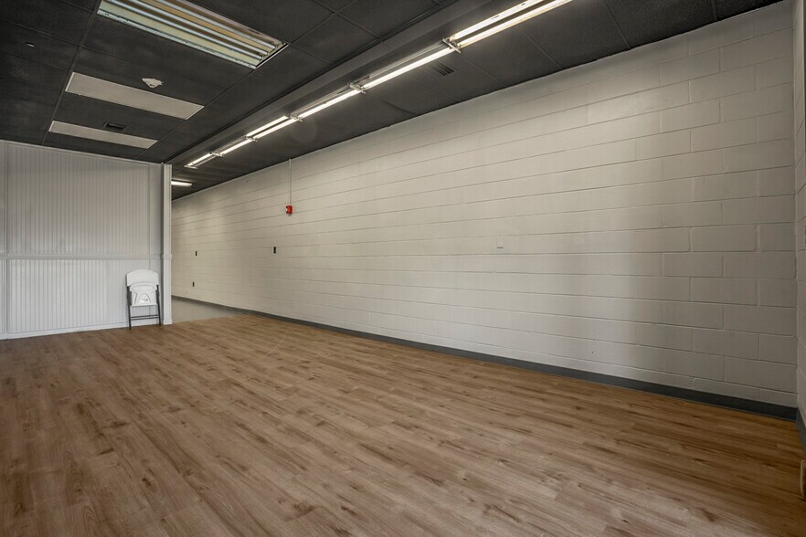 More Photos Of 8602 Tarpon Springs Rd, Odessa Specialty For Sale