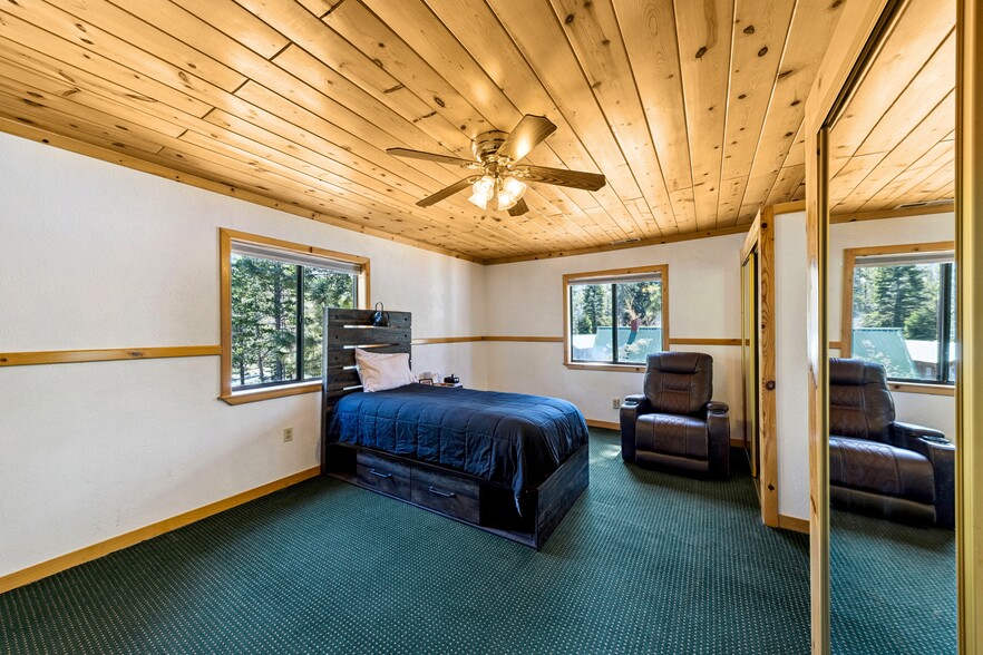 More Photos Of 804 Hwy 50, South Lake Tahoe Lodge Meeting Hall For Sale