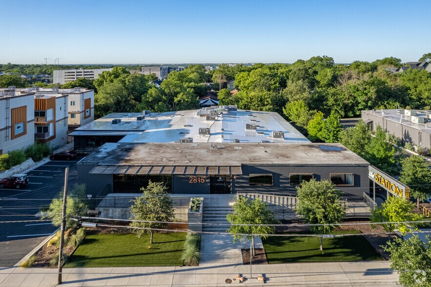More Photos Of 2815 Manor Rd, Austin Loft Creative Space For Lease