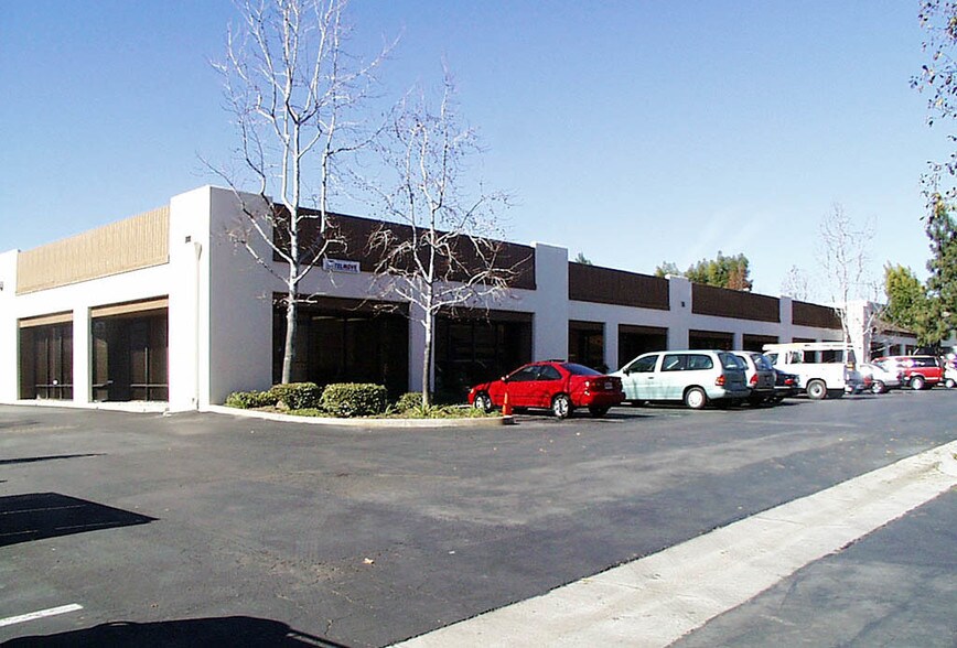 More Photos Of 420 Apollo St, Brea Flex For Lease