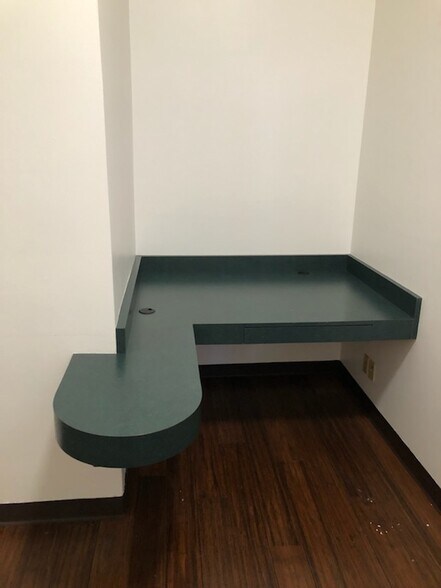 More Photos Of 5909 Stanley Ave, Carmichael Office For Lease