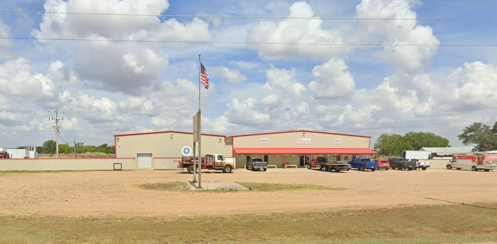 Primary Photo Of 744 FM 609, La Grange Service For Lease