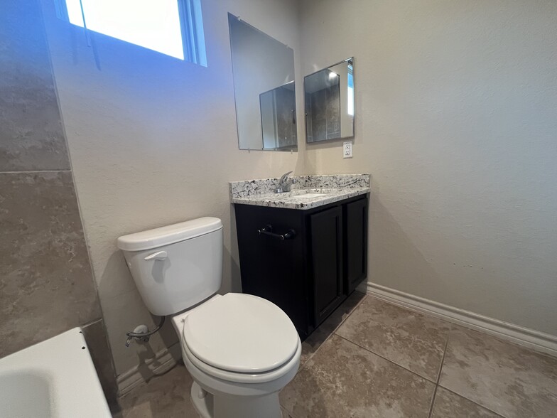 More Photos Of 6306 Luglio Ln, San Antonio Apartments For Sale