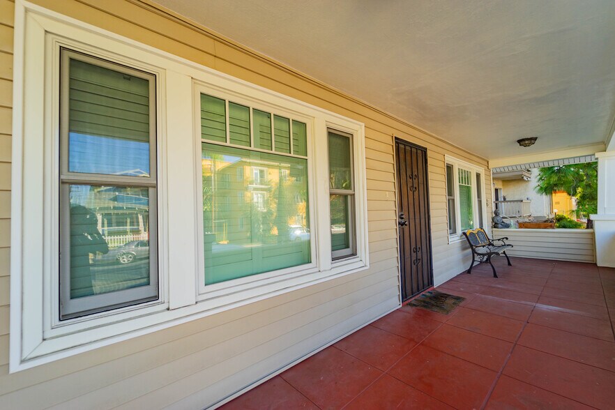 More Photos Of 4095 Front St, San Diego Apartments For Sale