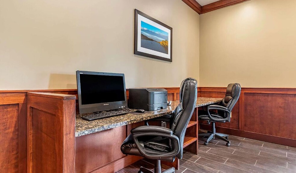 More Photos Of 350 Dodge Rd NE, Comstock Park Hotel For Sale