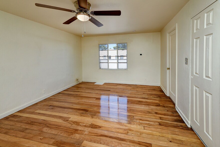 More Photos Of 1011 E Halcyon Rd, Tucson Apartments For Sale
