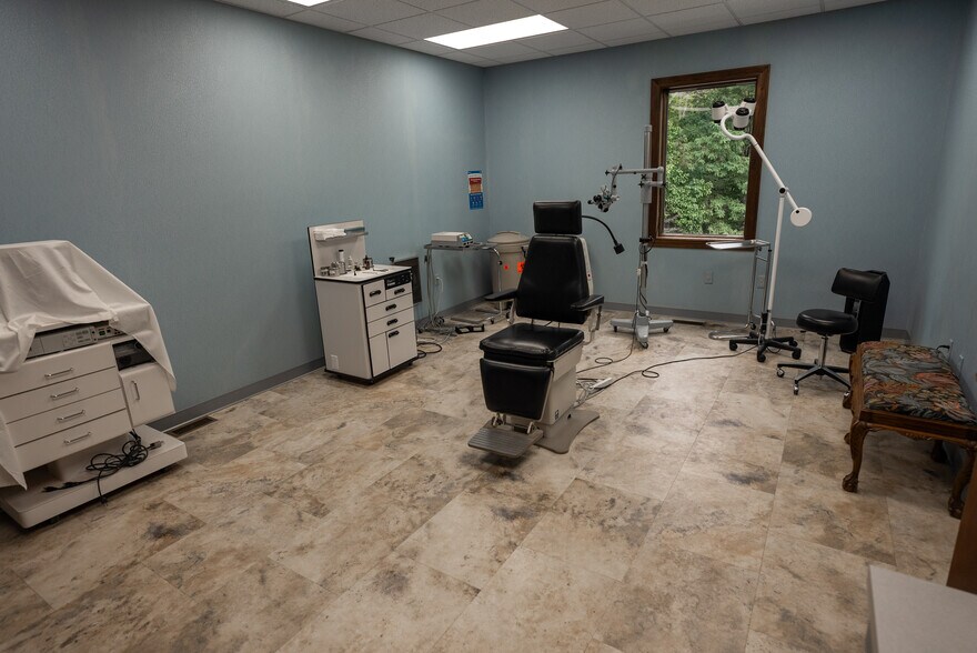 More Photos Of 3126 Wilmington Rd, New Castle Medical For Lease