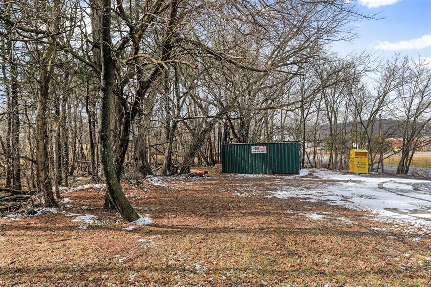 More Photos Of 12621 National Pike, Clear Spring Restaurant For Sale