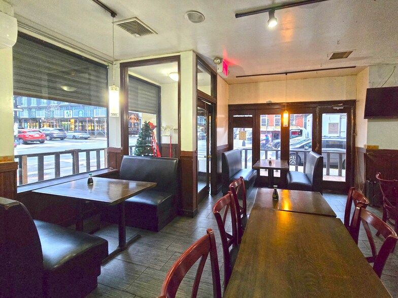 More Photos Of 609 Franklin Ave, Brooklyn Hospitality For Lease