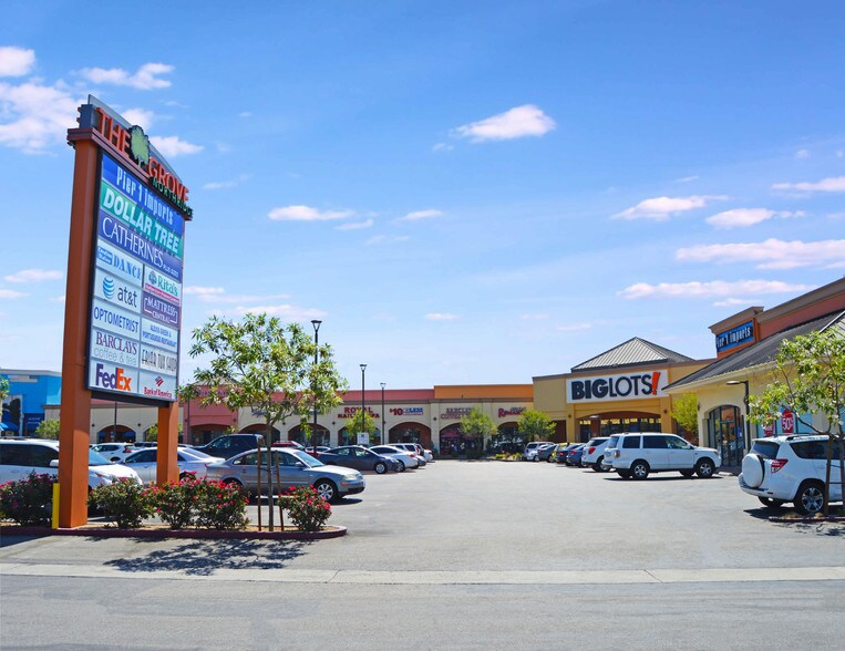 More Photos Of 8940-9080 Tampa Ave, Northridge Unknown For Lease