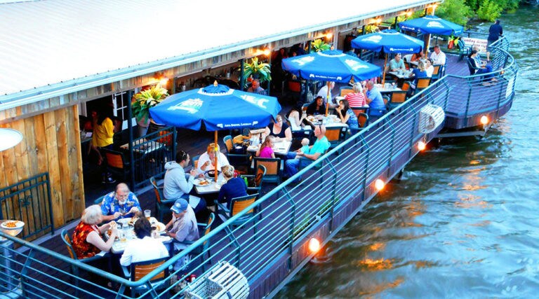 More Photos Of 2 Oswego St, Baldwinsville Restaurant For Sale