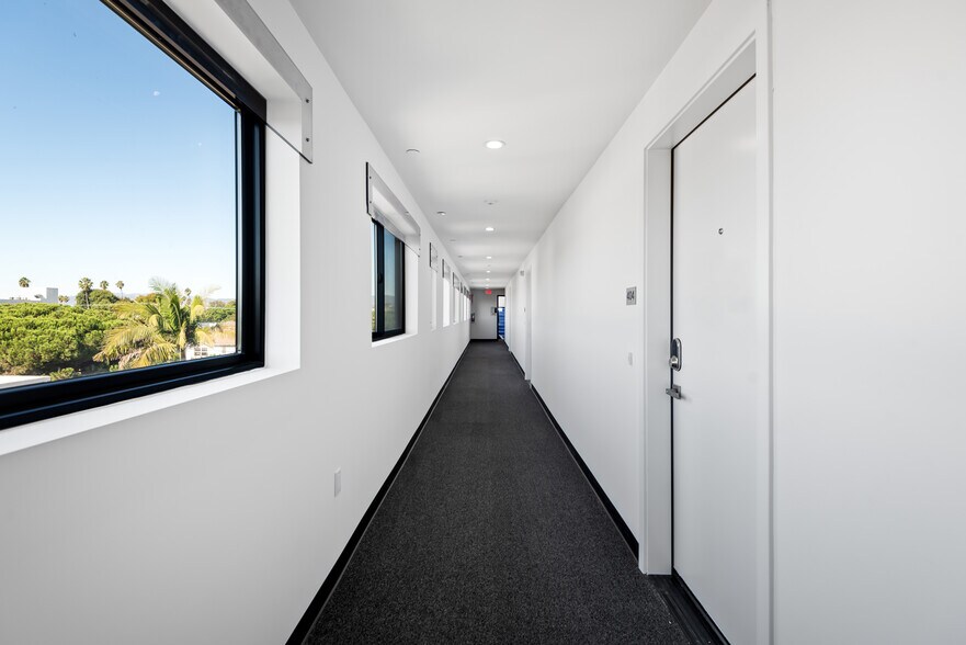 More Photos Of 11600 National Blvd, Los Angeles Apartments For Sale