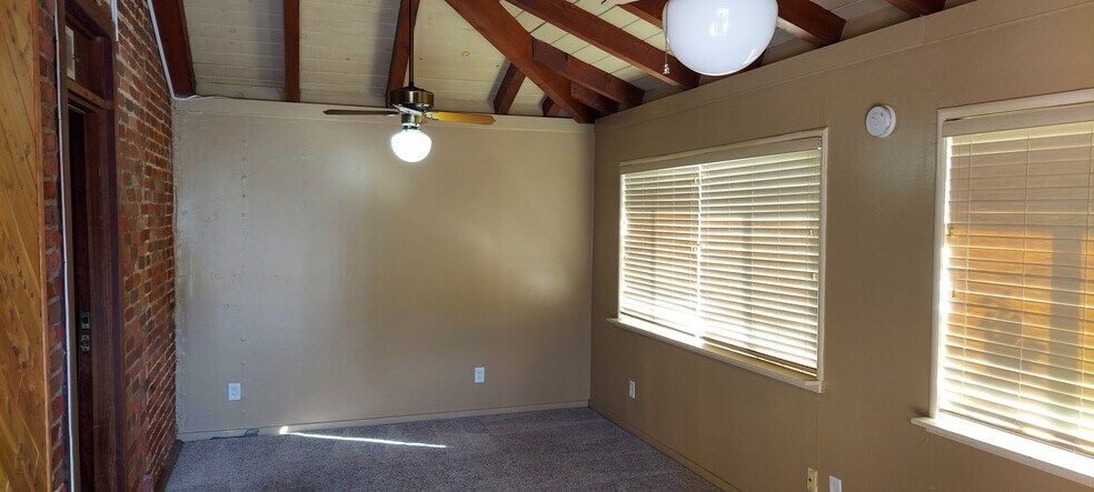 More Photos Of 310-312 1st St, Marysville Office Residential For Lease