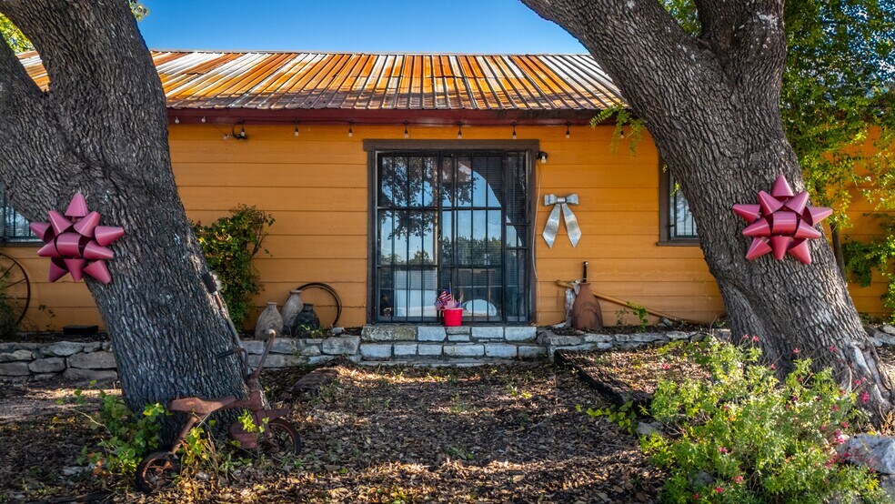 More Photos Of 22200 State Highway 71 W, Spicewood Land For Sale