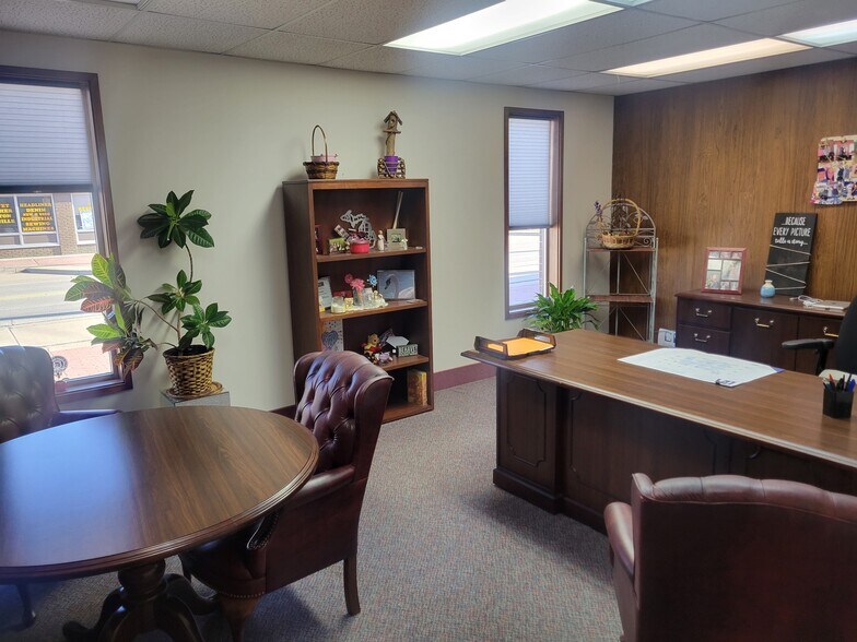 More Photos Of 731 Gratiot Ave, Saginaw Loft Creative Space For Lease