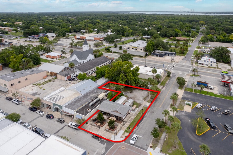 More Photos Of 700 St. Johns Ave, Palatka Restaurant For Sale