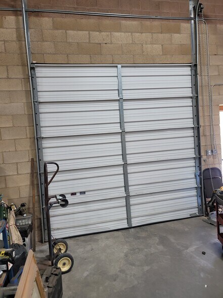 More Photos Of 801 Pendale Rd, El Paso Distribution For Sale