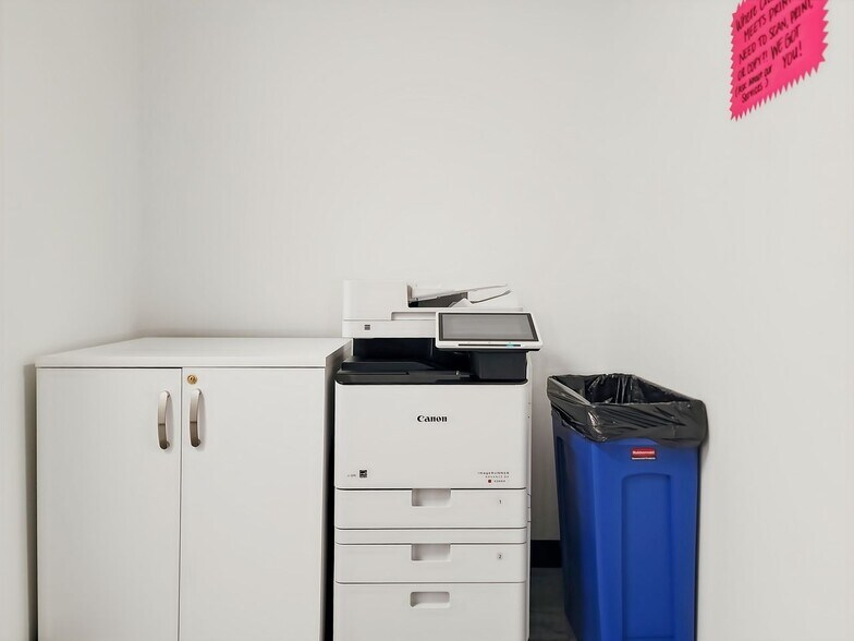 More Photos Of 4848 S 76th St, Milwaukee Coworking Space