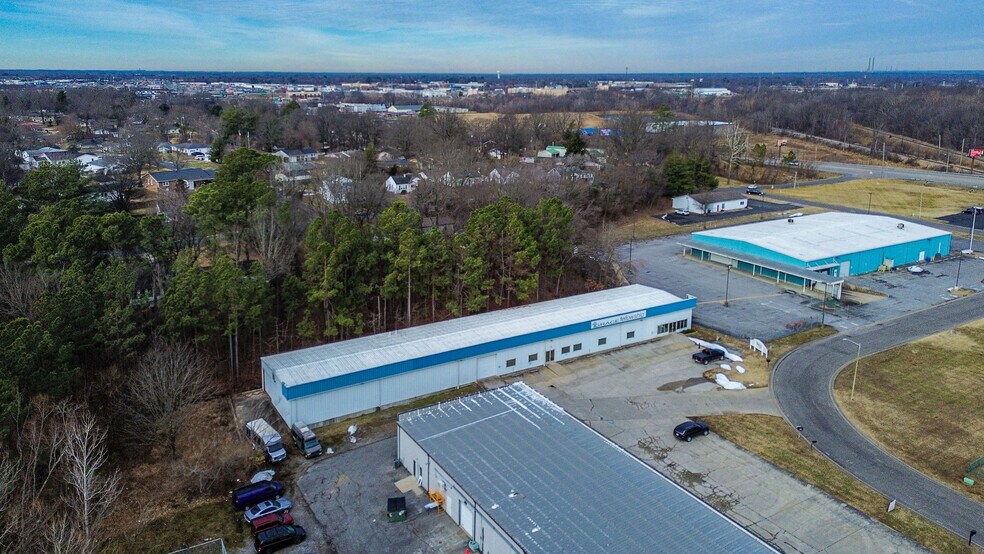 More Photos Of 3530 Park Plaza Rd, Paducah Flex For Lease