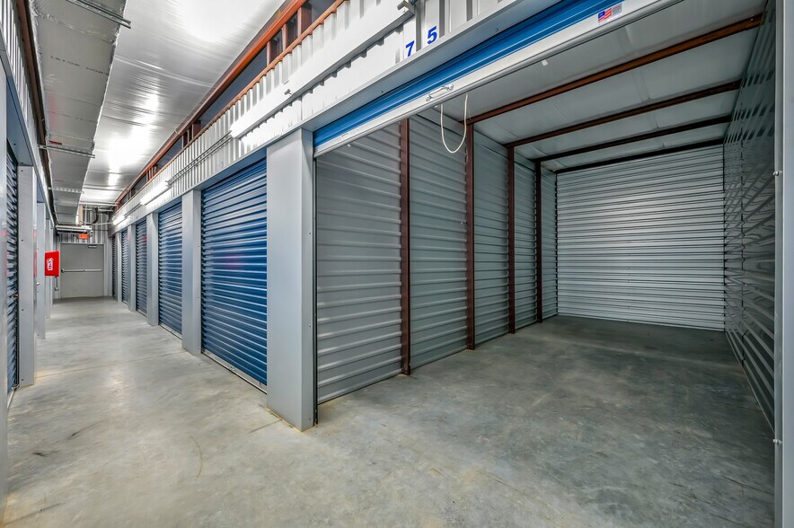 More Photos Of 36522 Coleman Rd, Magnolia Self Storage For Sale